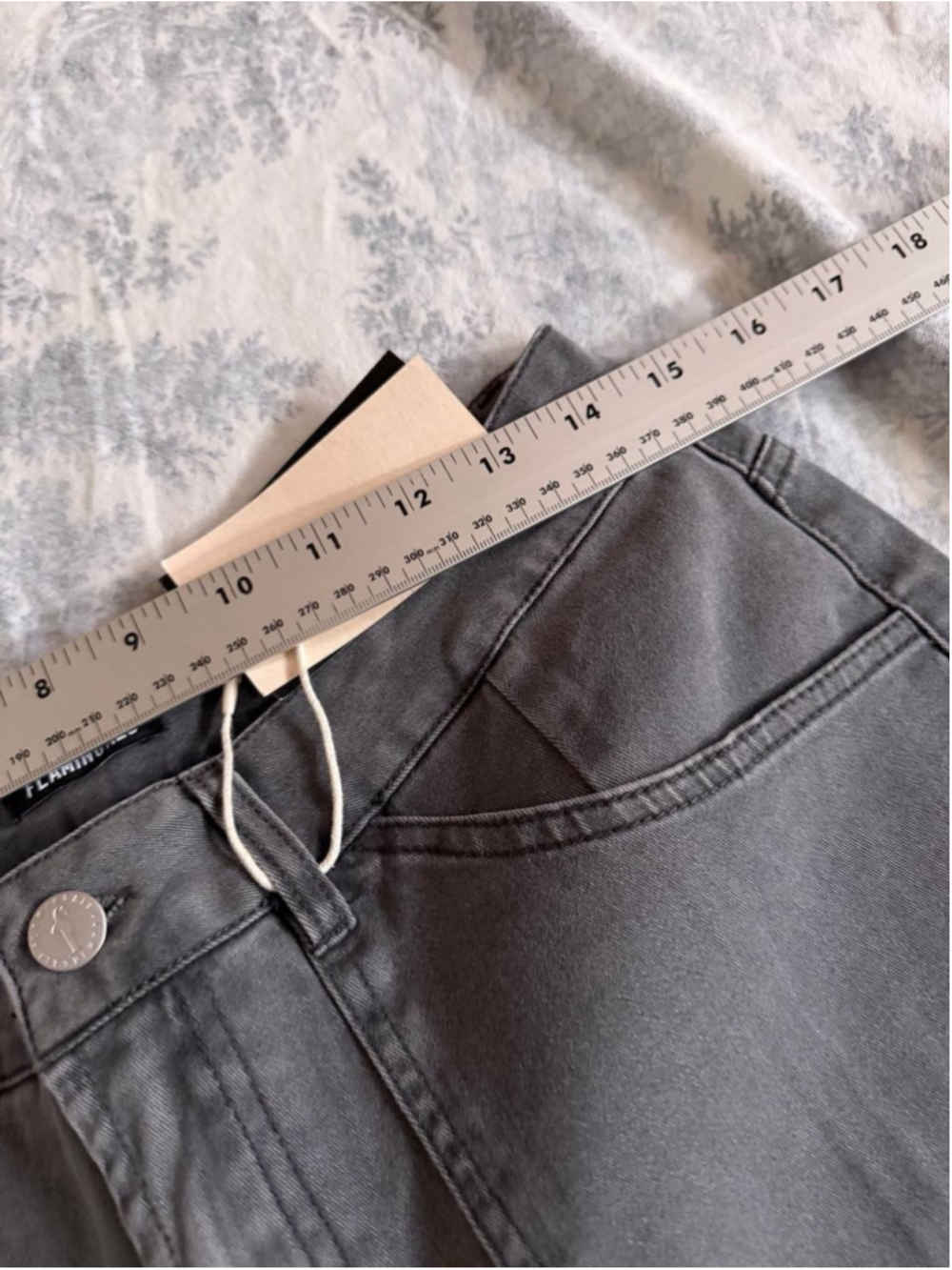 Flamingals High Rise Straight Leg Utility Pants L - Picture 3 of 4
